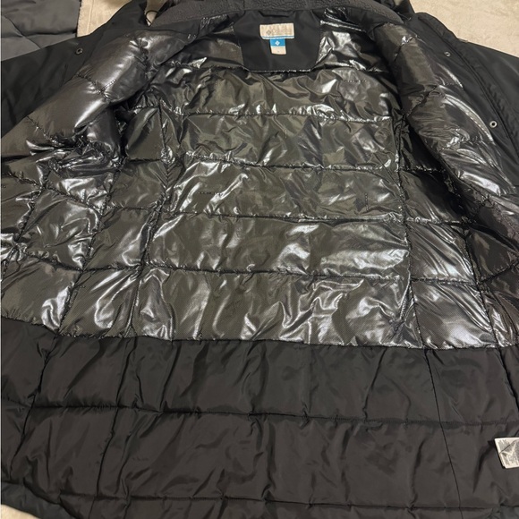 Womens Columbia Omnitech size XL - Picture 5 of 6